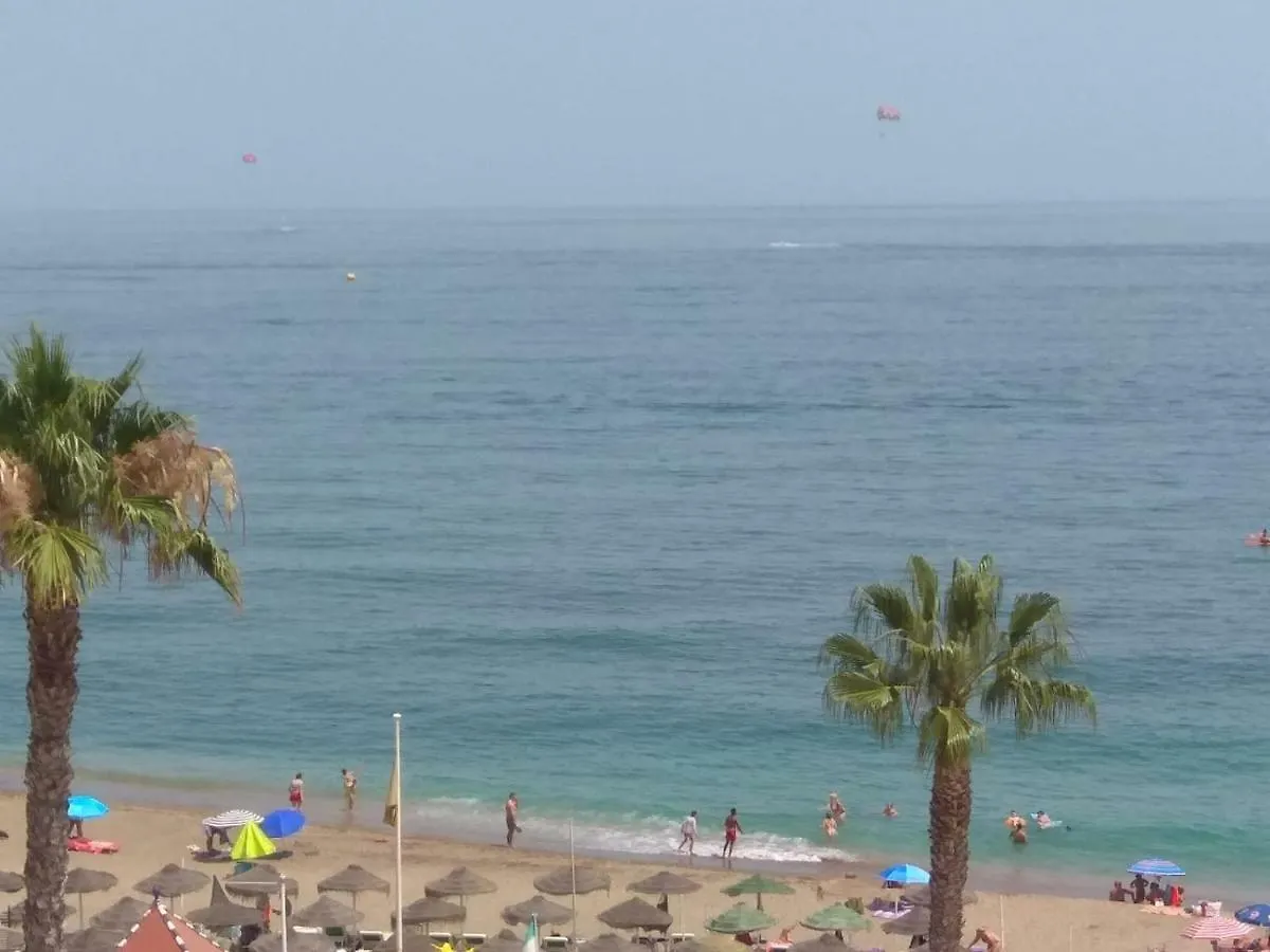 M3 904 Azul Mediterráneo bonito y confortable estudio Benalmádena Apartamento